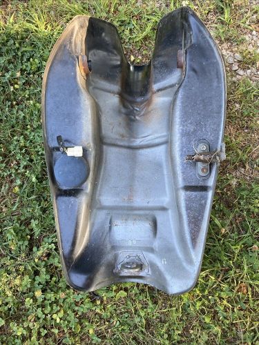 1980 kawasaki kz 1300 gas tank no key