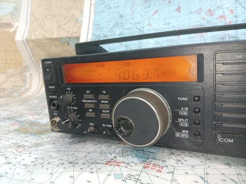 Boaters&#039; resale shop of tx 2301 2542.37 icom ic-707 ssb transceiver base unit