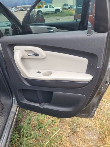 2009 chevrolet traverse right rh front passenger door trim panel