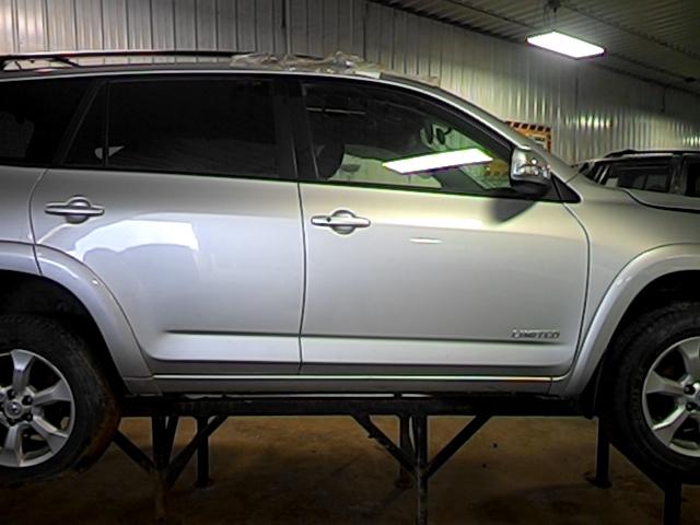 2009 toyota rav4 20057 miles front door right