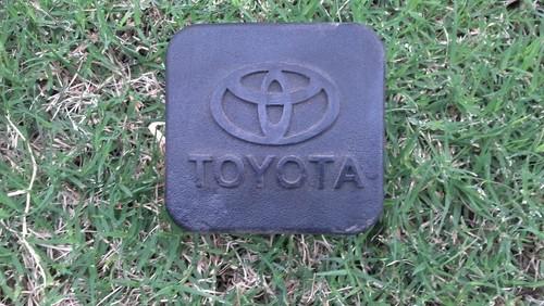 Toyota landcruiser oem factory hitch cover rubber 2"