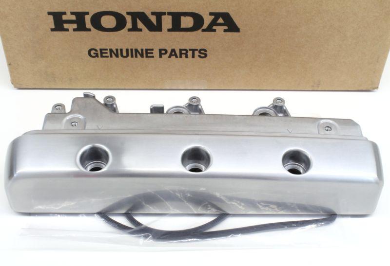 New genuine honda goldwing right cylinder head valve cover 01-12 gl1800 #y47