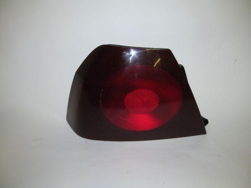 00 01 02 03 04 05 chevrolet impala oem left tail light nice!