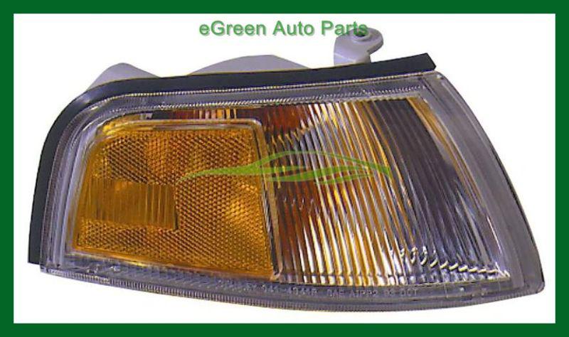 97-02 mirage sedan 4 door corner light lamp left driver