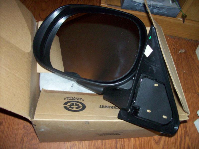 Mopar left drivers side view mirror 55076479ae new in box!!!