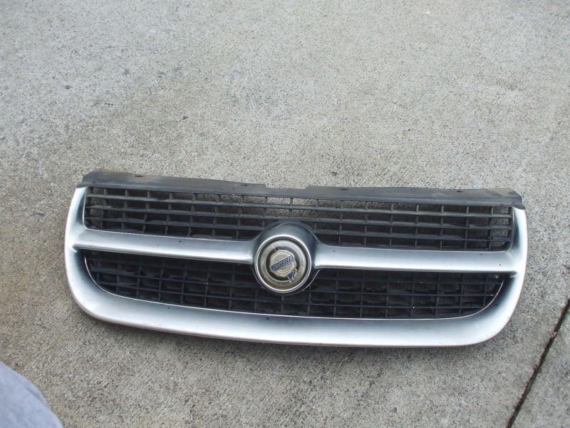 1996 1997 chrysler sebring convertible grille grill