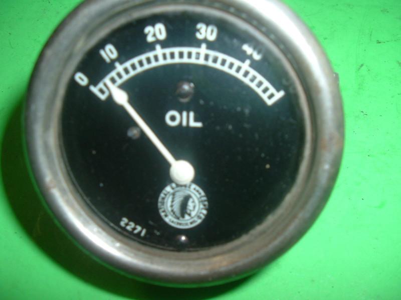 Vintage oil pressure gauge 0-60  by national gauge co.