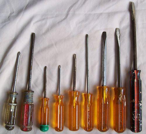 Large lot of 9 screw drivers, rosco two-fister, xcelite, thorsen, all good cond