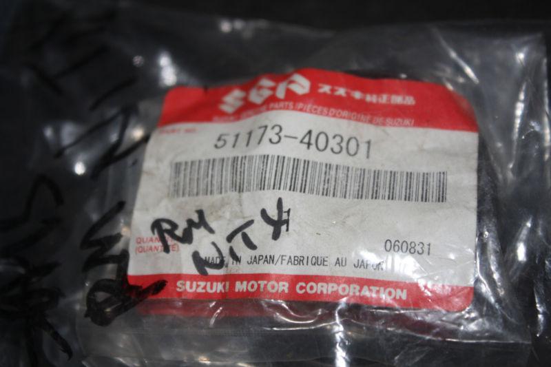 Nos suzuki seal set (2) 51173-40300 51173-40301