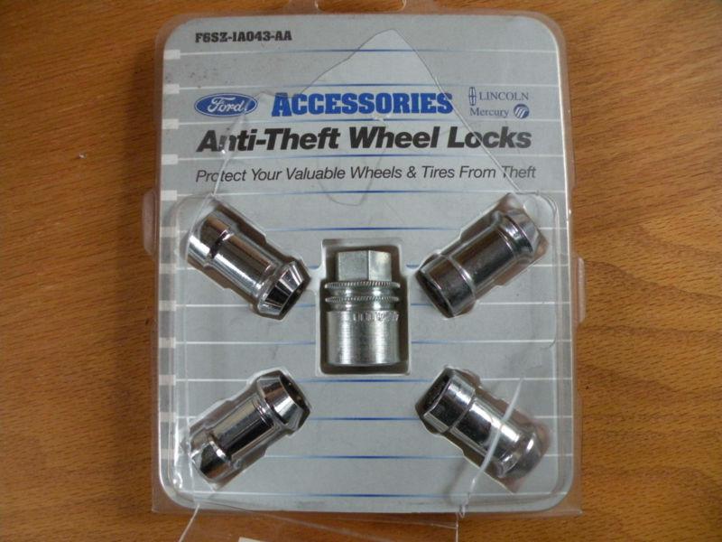 Ford , lincoln, mercury oem chrome wheel locking set f6sz-1a043-aa 