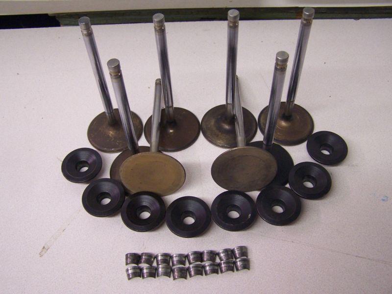 8 edelbrock 9775 2.190 stainless intake valves out of performer head useds 