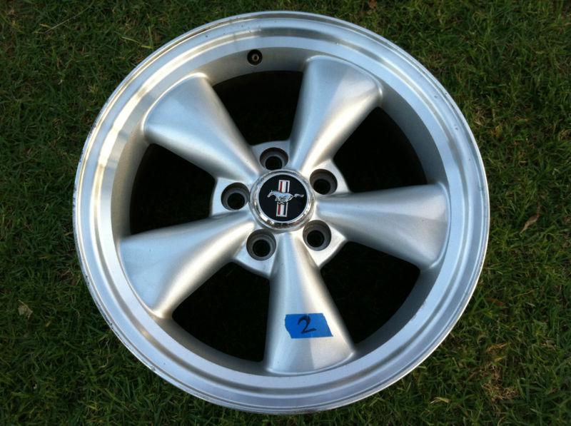 Ford mustang 05 - 09 wheel rim oem alloy 17 x 8 7r33-1007-ca pony cap free ship