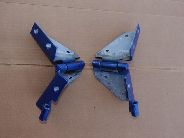 Find Jeep Wrangler Windshield Frame Hinges, 87-95 OEM In USA, US, For ...