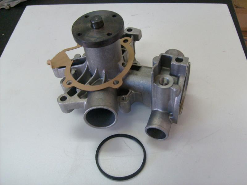 Volvo 264-265 water pump 1979-1981    #190-2040