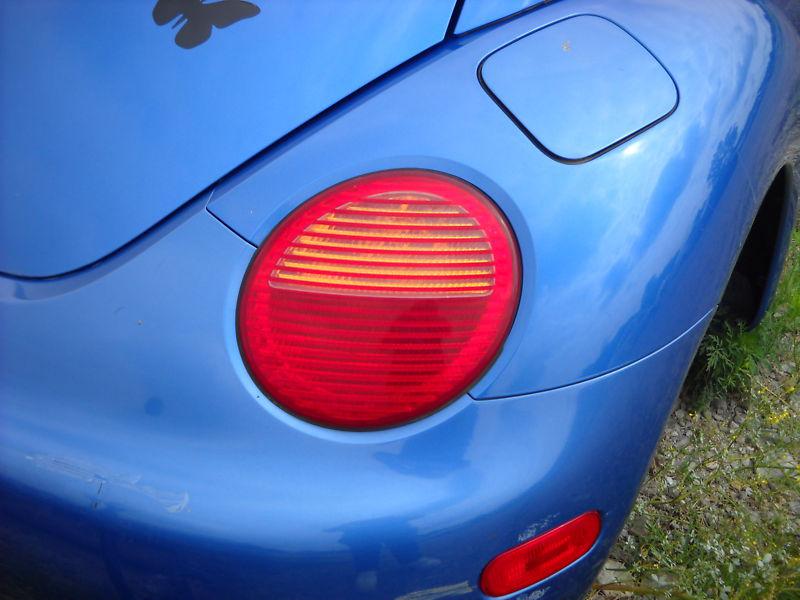 1998-2005 vw beetle right taillight