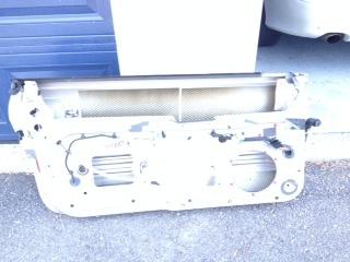 Volvo c70 front door silver left side wo/window regulator wo/lock 98-04