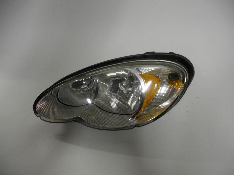 06 07 08 09 chrysler pt crusier oem left headlight nice!