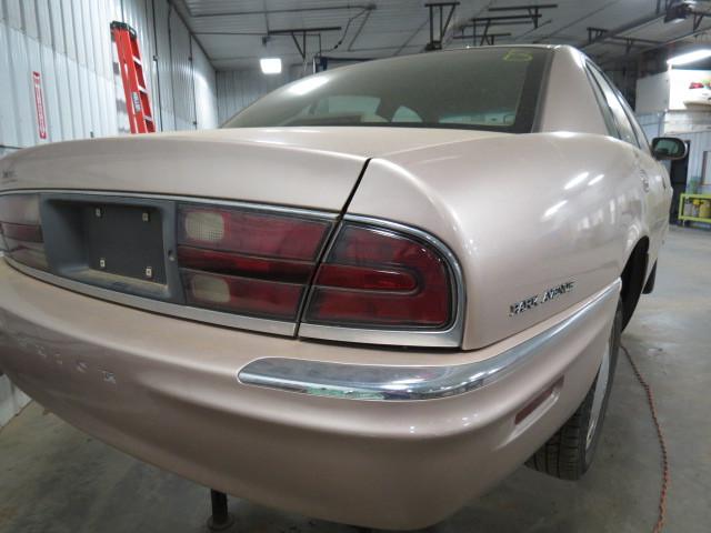 1999 buick park avenue outer tail light lamp right