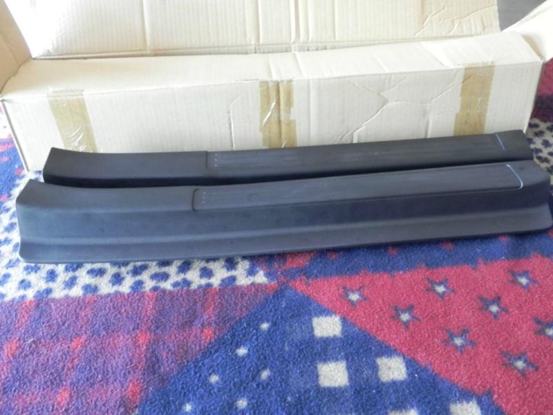 2006 mazda miata mx-5 factory oem door sill guards