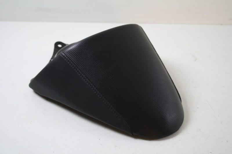 Harley davidson vrsc vrsca v-rod backseat passenger seat