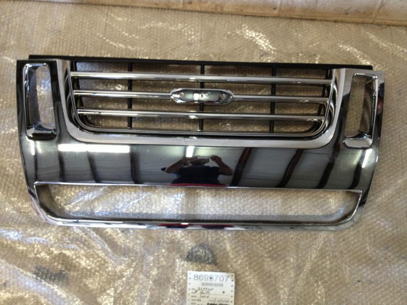 07 08 10 ford explorer sport trac 06 10 explorer euro grille chrome aftermarket