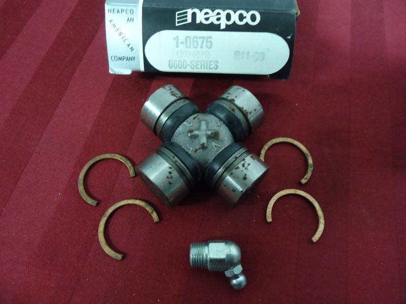 Pto neapco series universal joint #1-0675