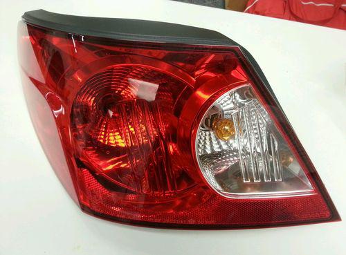 Chrysler sebring convertible tail lamp