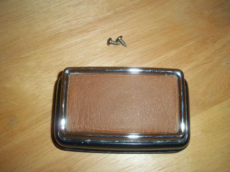 Mercedes w107 w108, w110, w111 door ash tray – palomino / black 