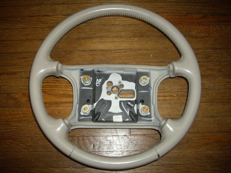 Nice cadillac deville seville light grey / shale leather steering wheel