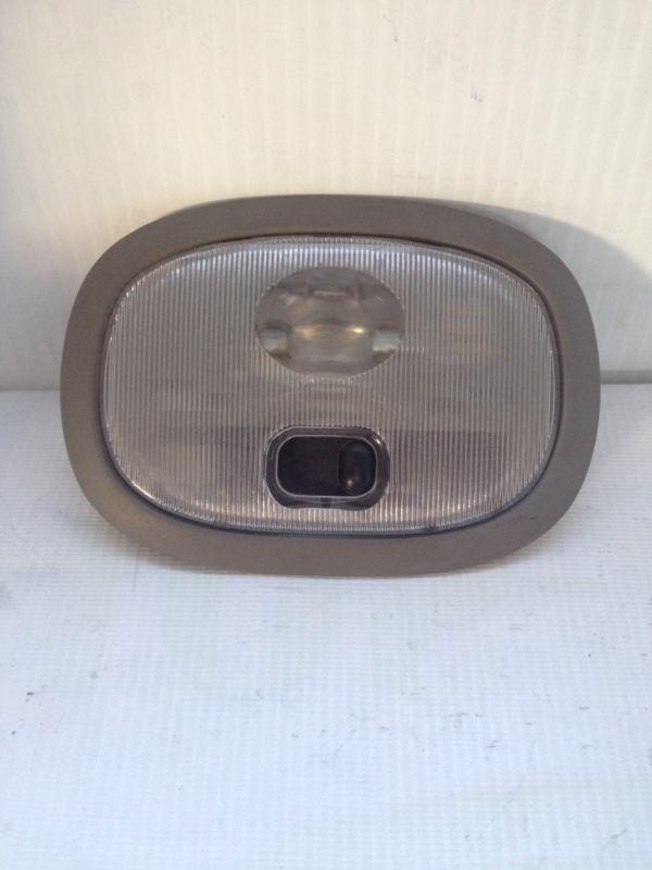 97 98 99 00 01 02 ford expedition  dome light oem