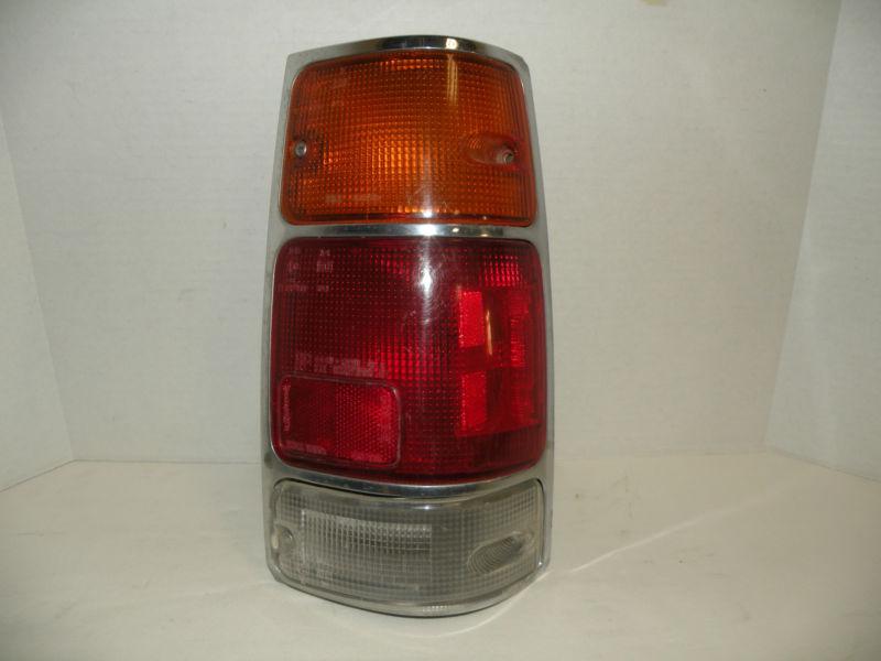 1988-1995 isuzu truck tail light  right side  oem