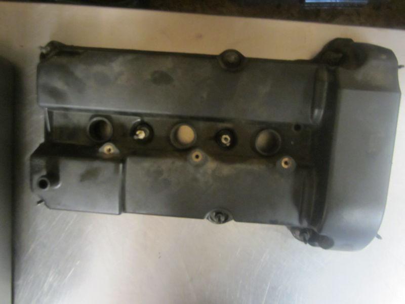 Vz005 right valve cover 2003 ford taurus 3.0