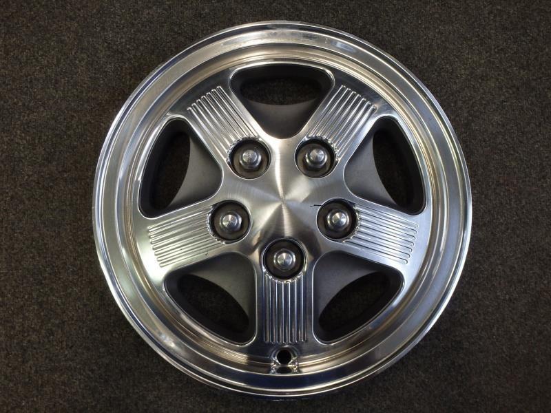 86 87 88 89 90 91 92 93 94 95 96 97 ford aerostar wheel cover 5 spokes