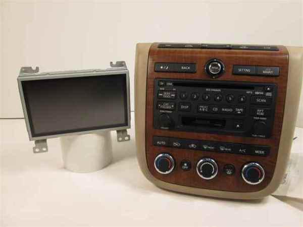 07 murano bose 6 disc cd player radio w/screen oem lkq