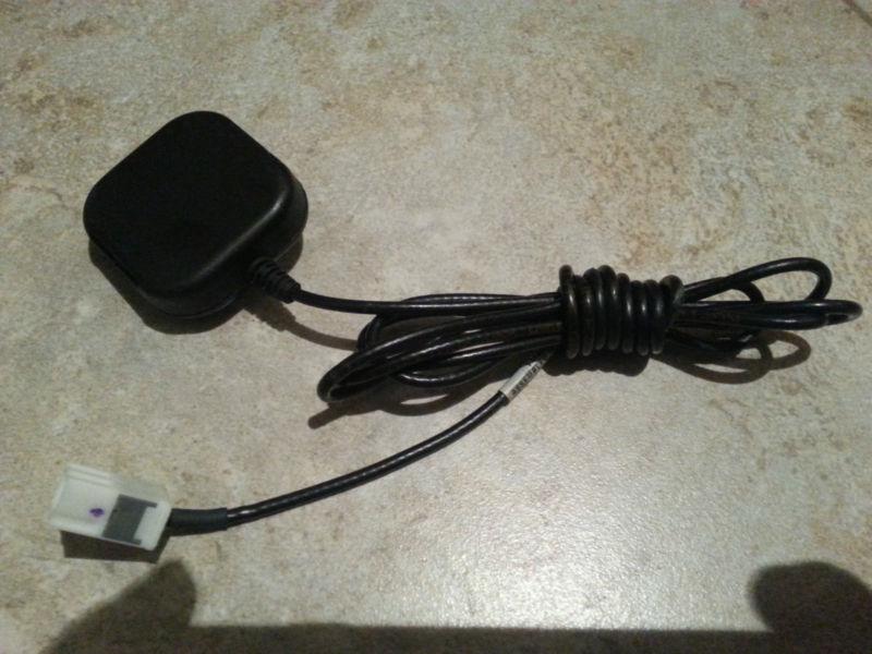 03-06 lincoln navigator gps antenna