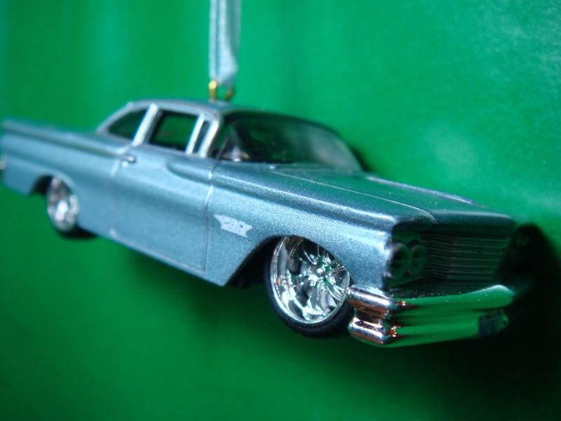 1960 '60 pontiac bonneville blue christmas tree ornament