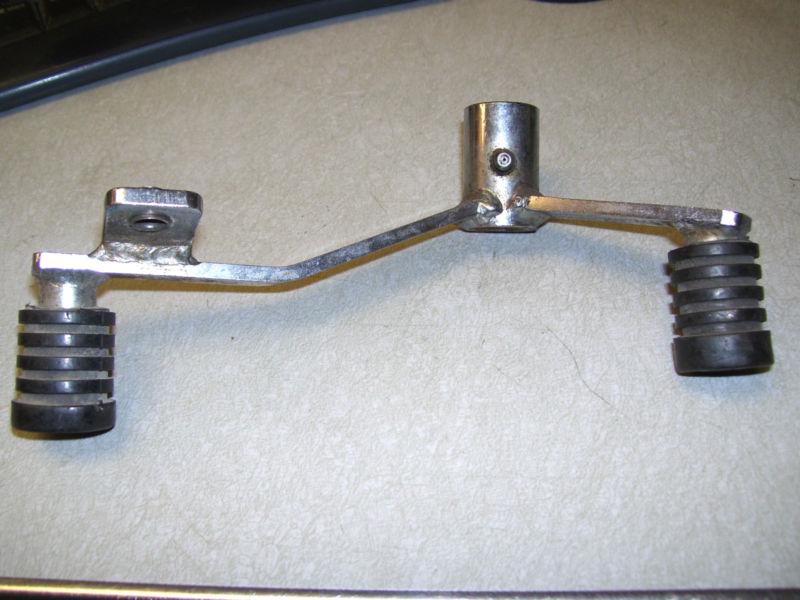 Heel-toe shifter for custom application (c6,3)