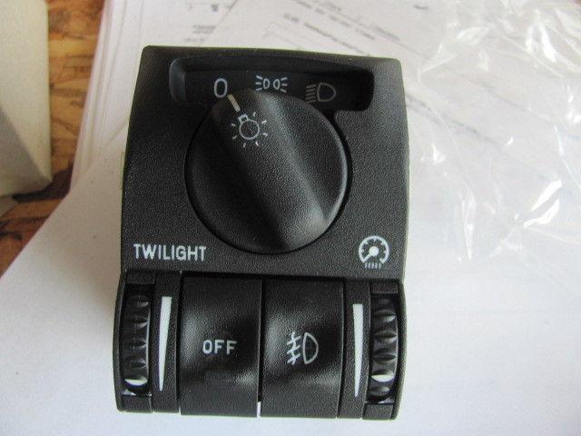 97-99 cadillac catera headlamp switch 90436535