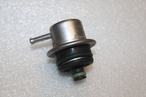 93 -98 jetta golf  95-02 cabrio fuel pressure regulator 0 280 160 557