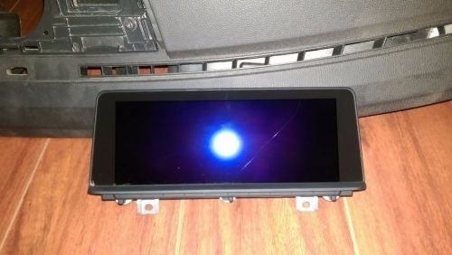 Bmw f30 nbt cic nav idrive screen display 8.8 cracked - as is