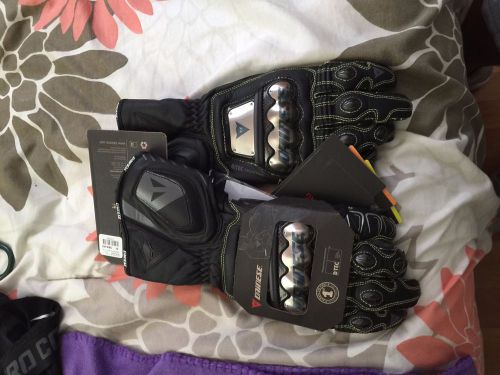 Dainese d1 full metal glove  size xs