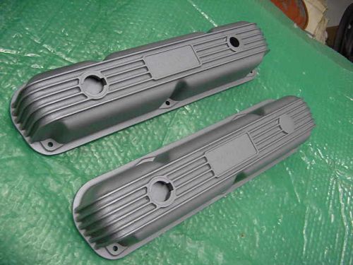 Mopar 273-360 finned aluminum valve covers