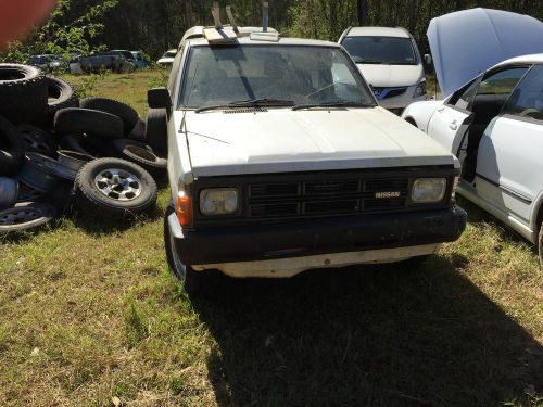 1989 nissan navara d21 rh drivers rear window #c132