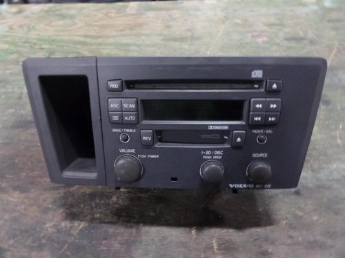 01 02 03 04 05  volvo 60 series a/v equipment receiver, id hu-613