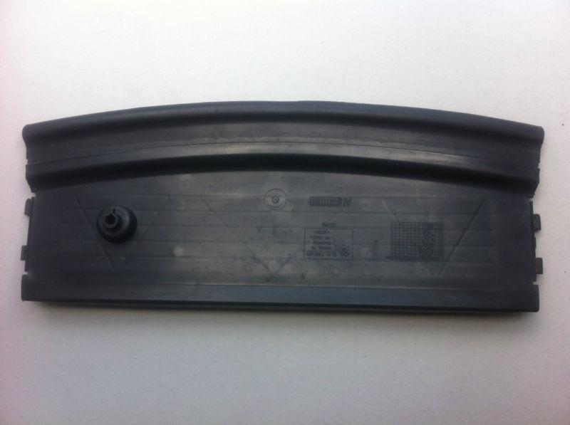 2007 07 bmw 525i oem air duct bottom