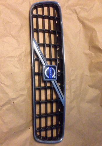 Volvo s60 2001 2002 2003 2004 grill grille original 9190740 9151881 oem