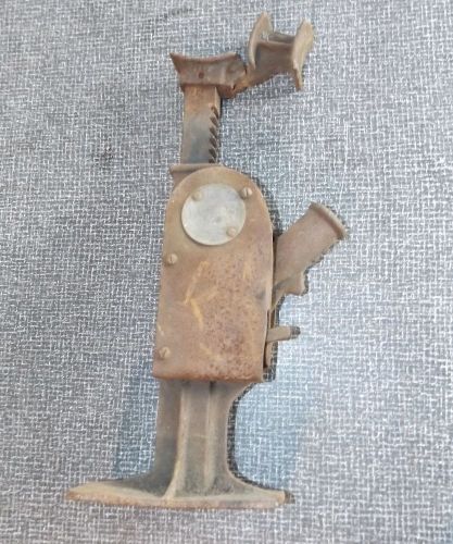 Vintage walker badger no. 3 ratcheting automotive jack cap. 1 ton, rat hot rod