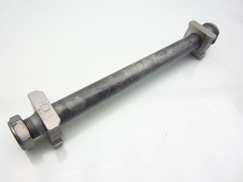 09 10 11 12 cbr 600 rr cbr600 cbr600rr rear axle