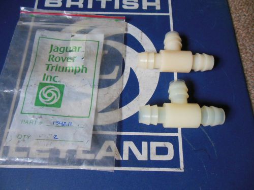 Nos british leyland white breather t pieces (2) tr6 tr7 spitfire gt6 stag 154211