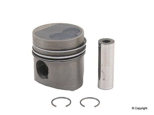 Ks engine piston w/rings fits 1983-1984 volvo 760